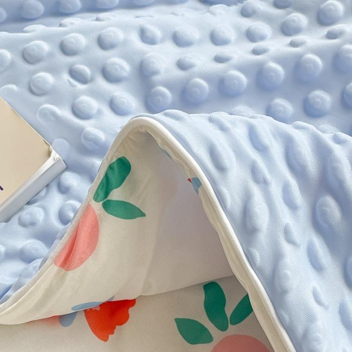 91家纺网 家纺一手货源 找家纺 大彩家居2023凉感丝豆豆被夏被被子夏凉被空调被 花间密语