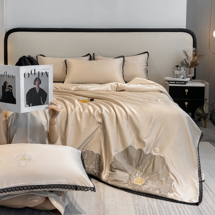 91家纺网 家纺一手货源 找家纺 2024子由家居水洗真丝贴布绣花花边夏被四件套 太阳花-杏咖