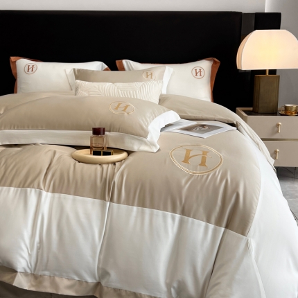 91家纺网 家纺一手货源 找家纺 奥汀洛2024新品工艺款水洗冰丝真丝刺绣直播四件套