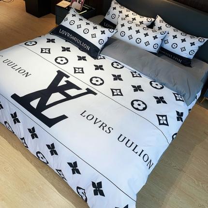 91家纺网 家纺一手货源 找家纺 （总）色鬼布艺 2023新款水洗真丝大牌风四件套