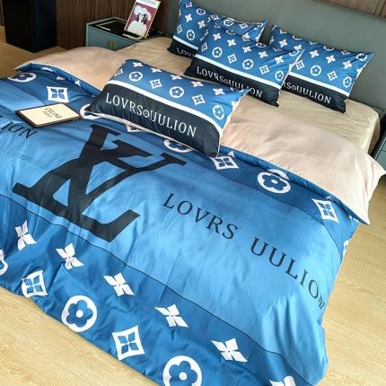 91家纺网 家纺一手货源 找家纺 色鬼布艺 2023新款水洗真丝大牌风四件套 蓝色老花