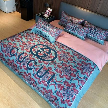 91家纺网 家纺一手货源 找家纺 色鬼布艺 2023新款水洗真丝大牌风四件套 绿色花朵