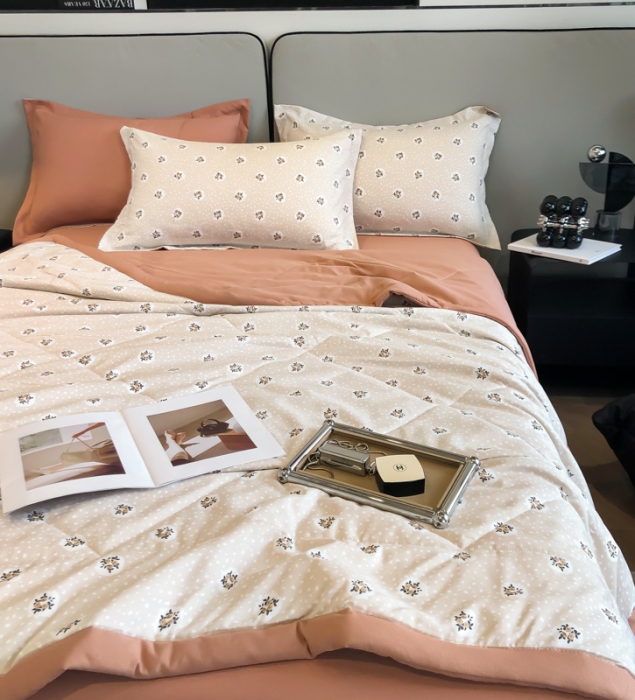 91家纺网 家纺一手货源 找家纺 帕拉美拉 2025新款水洗棉麻双层纱大豆夏被 春意盎然-桔