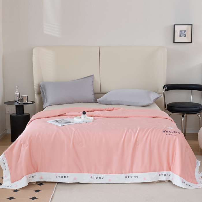 91家纺网 家纺一手货源 找家纺 （总）优姿家纺 新品60s莫代尔绣花拼角夏被