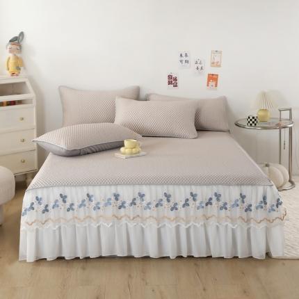 91家纺网 家纺一手货源 找家纺 能好家纺 2024新款600克全PE材质3D冰豆豆绣花床裙款 绣花 咖