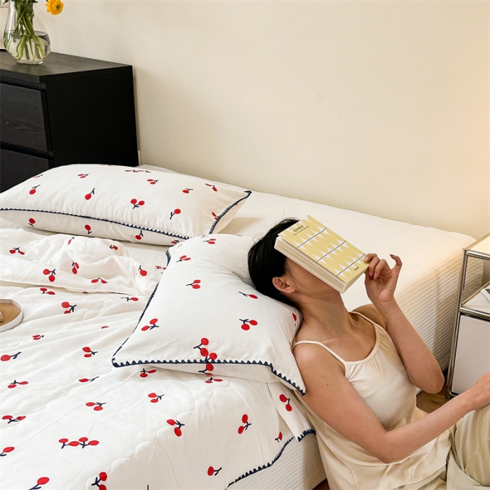 91家纺网 家纺一手货源 找家纺 洋铭区  2023双层纱夏被 氧气维c