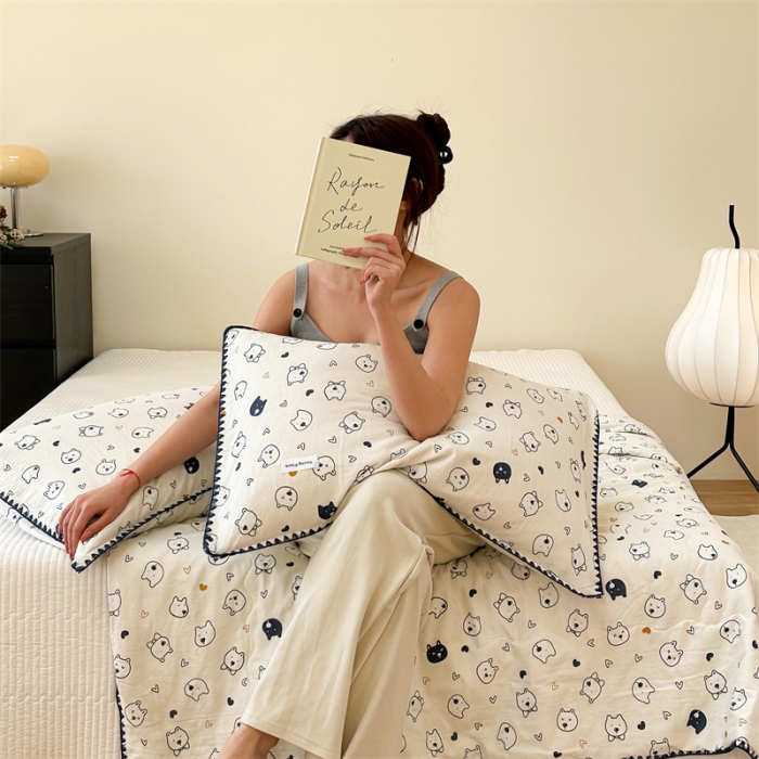 91家纺网 家纺一手货源 找家纺 洋铭区  2023双层纱夏被 小萌狗