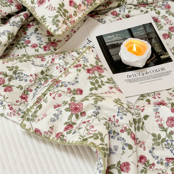 91家纺网 家纺一手货源 找家纺 洋铭区  2023双层纱夏被 小玫瑰