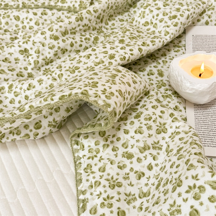 91家纺网 家纺一手货源 找家纺 洋铭区  2023双层纱夏被 小绿花