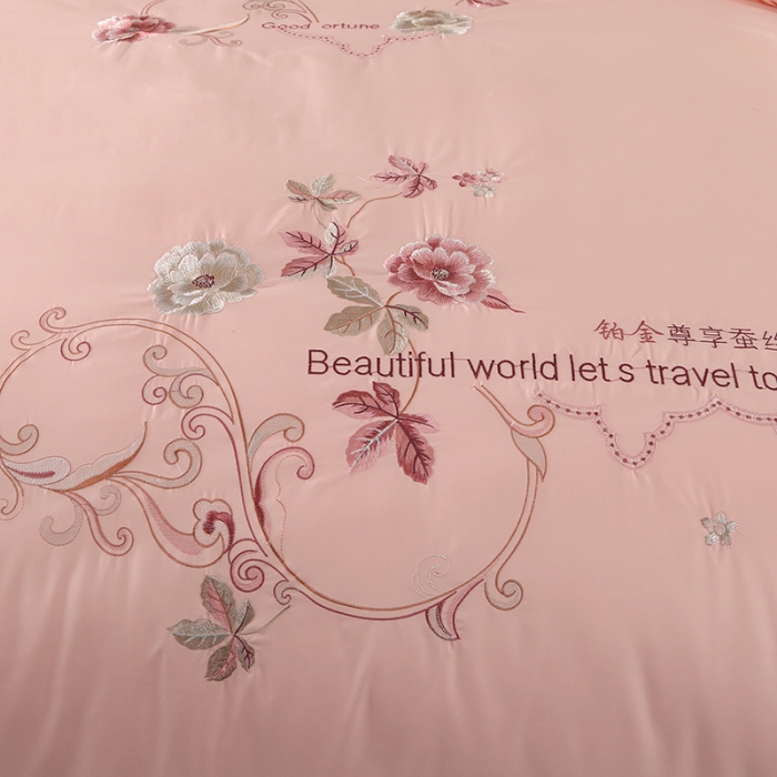 91家纺网 家纺一手货源 找家纺 总美伦美 铂金尊享专版刺绣被子被芯冬被春秋被夏被 手工订花被