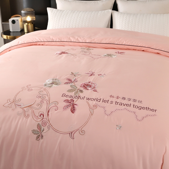 91家纺网 家纺一手货源 找家纺 总美伦美 铂金尊享专版刺绣被子被芯冬被春秋被夏被 手工订花被