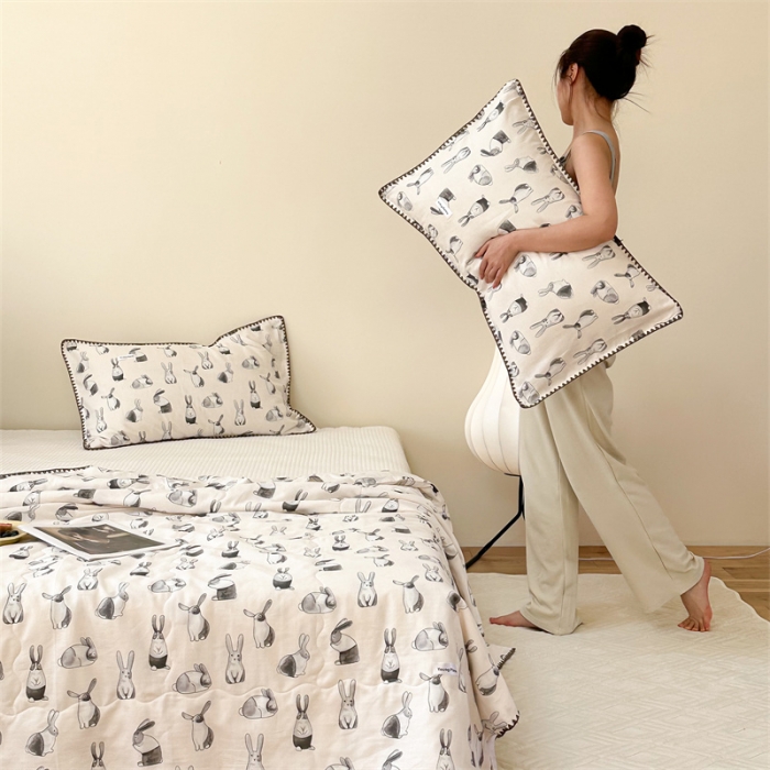 91家纺网 家纺一手货源 找家纺 洋铭区  2023双层纱夏被 小可兔