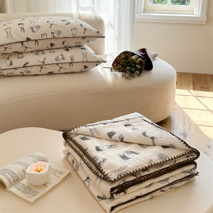 91家纺网 家纺一手货源 找家纺 洋铭区  2023双层纱夏被 小可兔