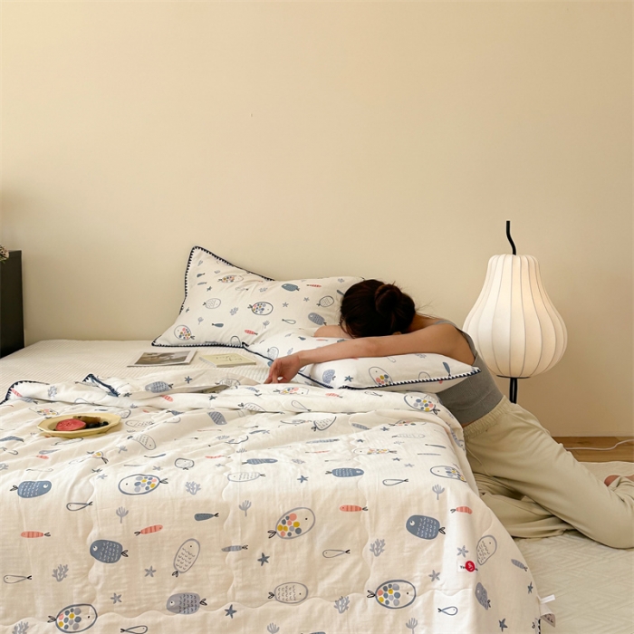 91家纺网 家纺一手货源 找家纺 洋铭区  2023双层纱夏被 小海洋