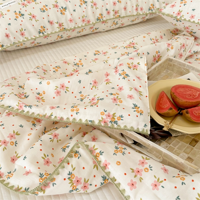 91家纺网 家纺一手货源 找家纺 洋铭区  2023双层纱夏被 小粉花