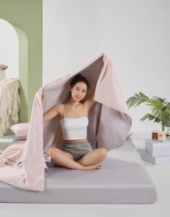 91家纺网 家纺一手货源 找家纺 壹张床2025新款水洗天丝夏被夏凉被空调被四件套 樱花粉