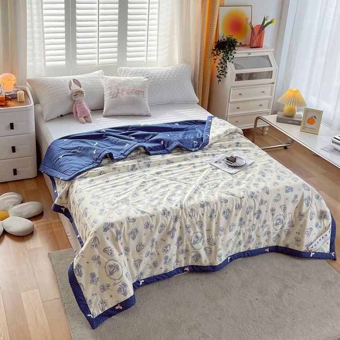 91家纺网 家纺一手货源 找家纺 眠优居 2023新款全棉棉花印花夏被 北欧之春
