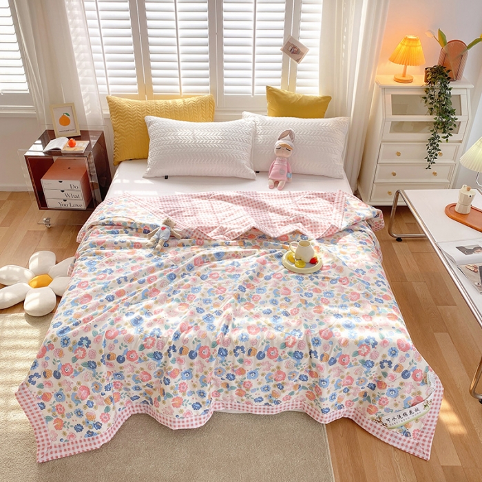 91家纺网 家纺一手货源 找家纺 眠优居 2023新款全棉棉花印花夏被 晨语初听