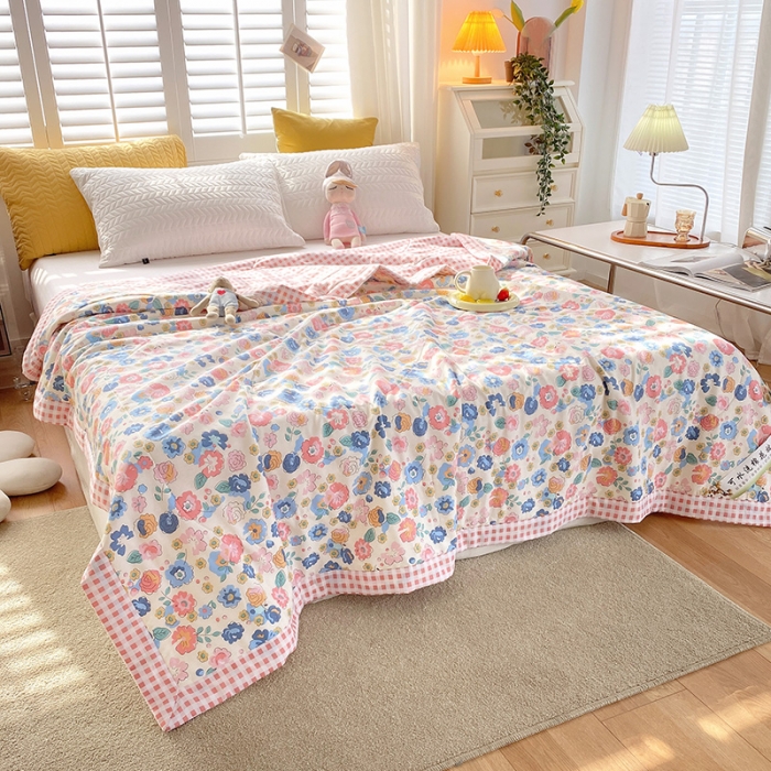 91家纺网 家纺一手货源 找家纺 眠优居 2023新款全棉棉花印花夏被 晨语初听