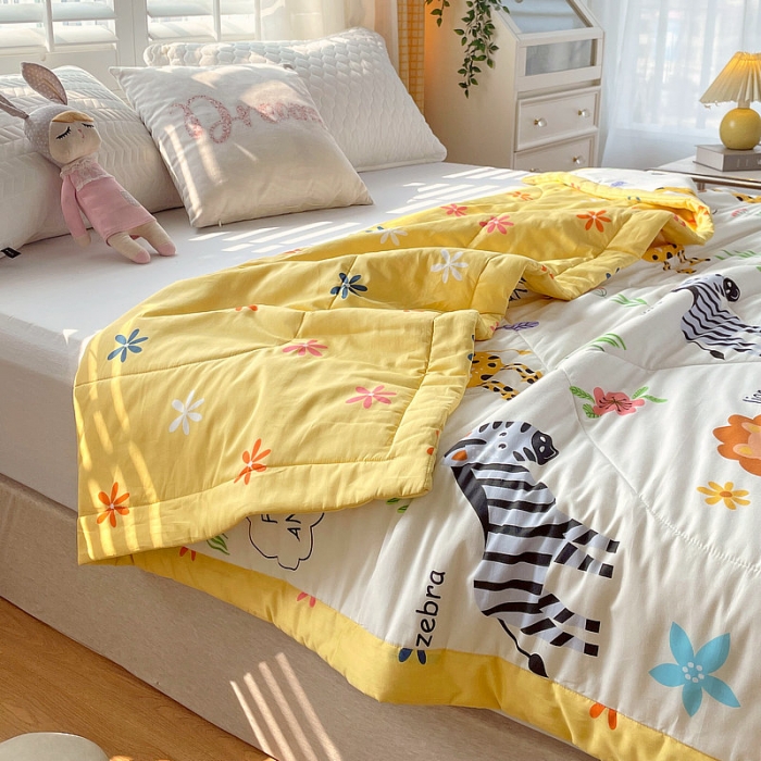 91家纺网 家纺一手货源 找家纺 眠优居 2023新款全棉棉花印花夏被 欢乐谷