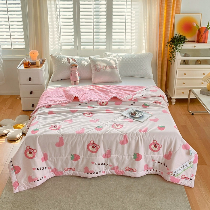 91家纺网 家纺一手货源 找家纺 眠优居 2023新款全棉棉花印花夏被 甜心乐园