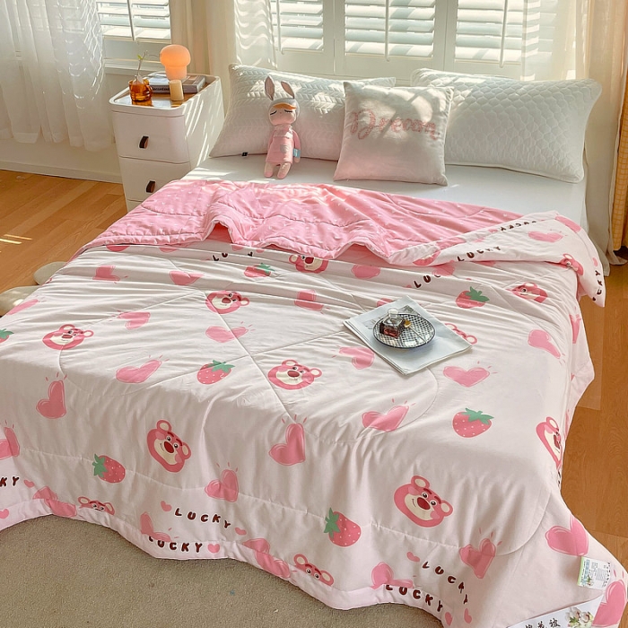 91家纺网 家纺一手货源 找家纺 眠优居 2023新款全棉棉花印花夏被 甜心乐园