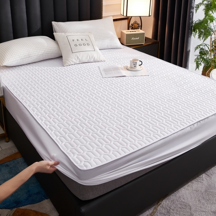 91家纺网 家纺一手货源 找家纺 202直播新款亲肤水洗棉夹棉防水床笠床垫床罩保护罩 牛奶白