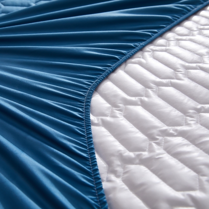 91家纺网 家纺一手货源 找家纺 202直播新款亲肤水洗棉夹棉防水床笠床垫床罩保护罩 幽梦蓝