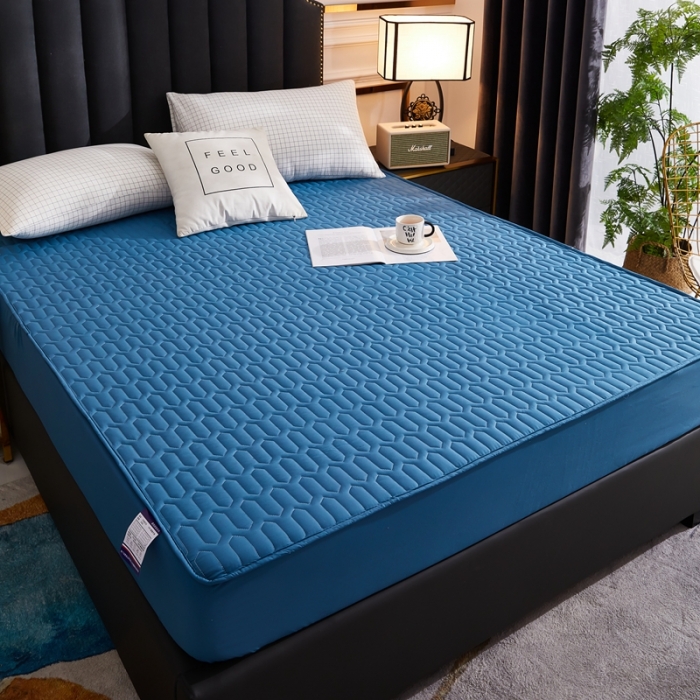 91家纺网 家纺一手货源 找家纺 202直播新款亲肤水洗棉夹棉防水床笠床垫床罩保护罩 幽梦蓝