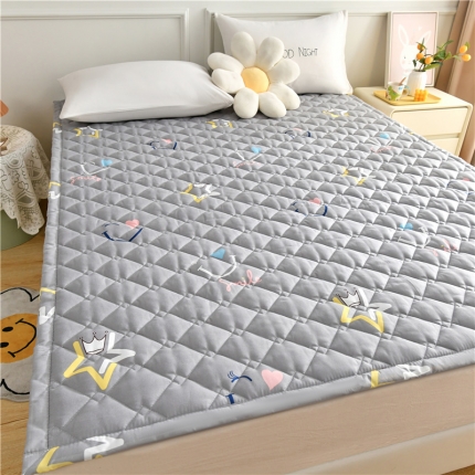 91家纺网 家纺一手货源 找家纺 索弗莱2023 抗菌亲肤四季床褥床垫可水洗机洗床护垫 垫被