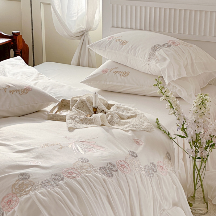 91家纺网 家纺一手货源 找家纺 亲亲公主 2025新款全棉蕾丝公主风四件套-芊芊公主 白色