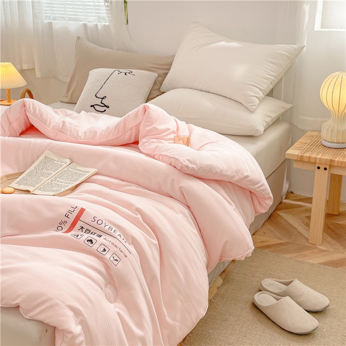 91家纺网 家纺一手货源 找家纺 眠优居 2023新款60磨毛缎纹大豆纤维被春秋冬被 缎纹-粉玉