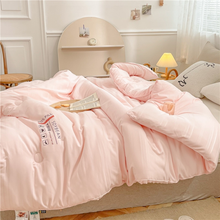 91家纺网 家纺一手货源 找家纺 眠优居 2023新款60磨毛缎纹大豆纤维被春秋冬被 缎纹-粉玉