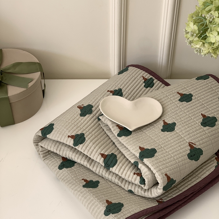 91家纺网 家纺一手货源 找家纺 汇庭 2023新款卡通印花单品床盖系列-实拍 哈伯