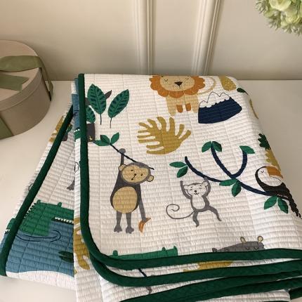 汇庭 2023新款卡通印花单品床盖系列-实拍 快乐森林