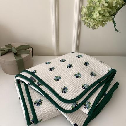 汇庭 2023新款卡通印花单品床盖系列-实拍 蓝莓花