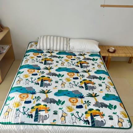 汇庭 2023新款卡通印花单品床盖系列 快乐森林