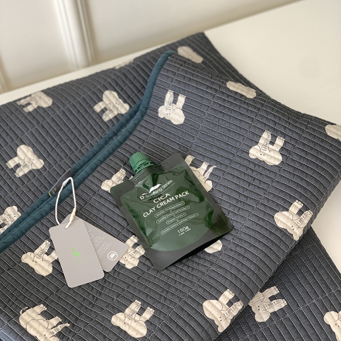 91家纺网 家纺一手货源 找家纺 汇庭 2023新款卡通印花单品床盖系列-实拍 象多多