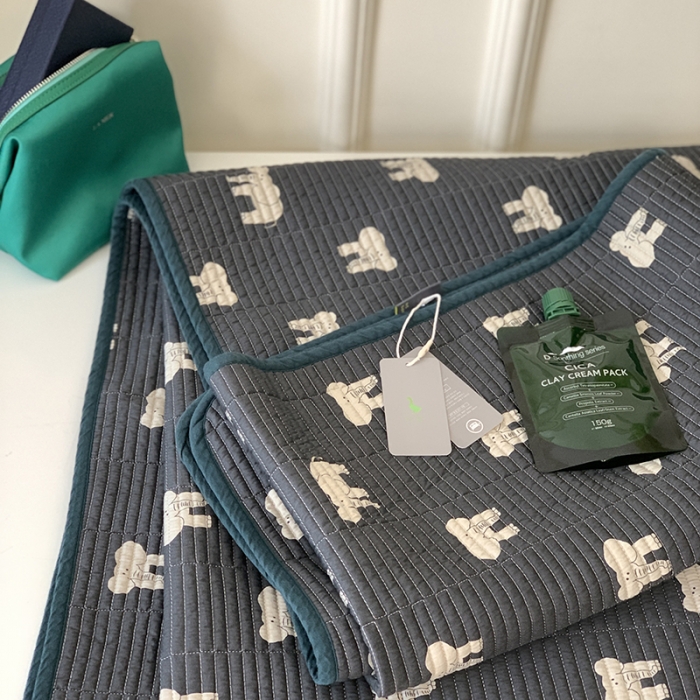 91家纺网 家纺一手货源 找家纺 汇庭 2023新款卡通印花单品床盖系列-实拍 象多多