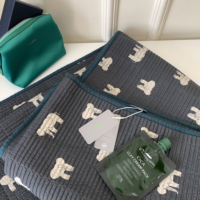 91家纺网 家纺一手货源 找家纺 汇庭 2023新款卡通印花单品床盖系列-实拍 象多多