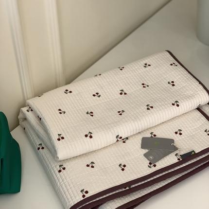 汇庭 2023新款卡通印花单品床盖系列-实拍 小樱桃