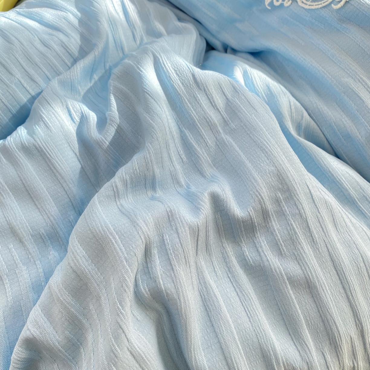 91家纺网 家纺一手货源 找家纺 韩约 2023新款 韩约泡泡纱仙叶系列四件套 千叶花边款（天空兰）