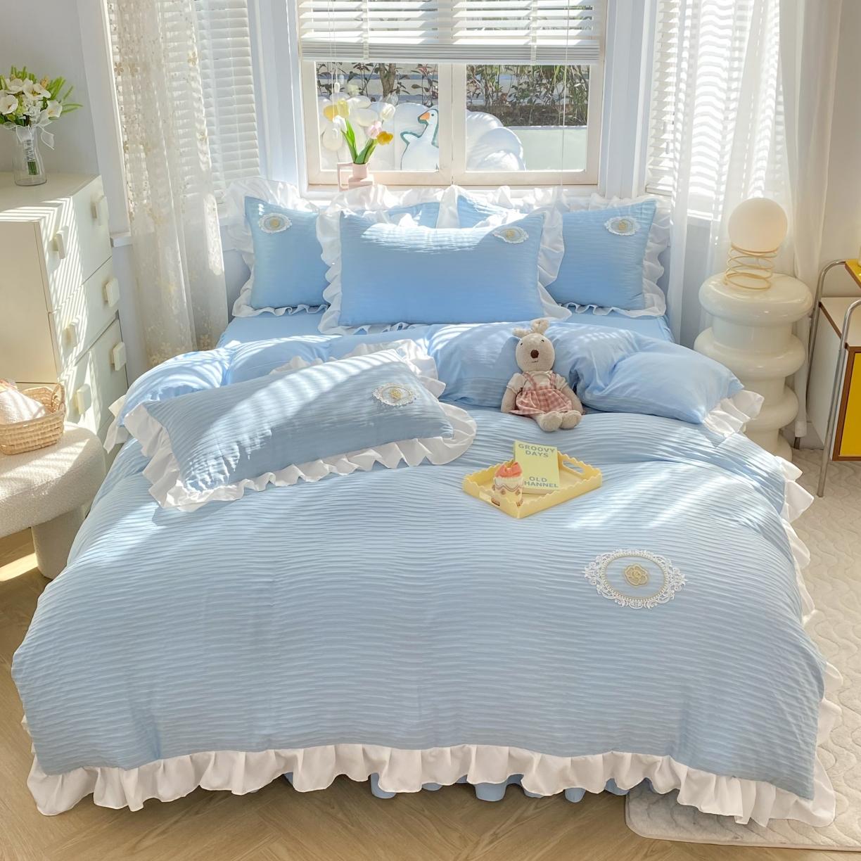 91家纺网 家纺一手货源 找家纺 韩约 2023新款 韩约泡泡纱仙叶系列四件套 千叶花边款（天空兰）