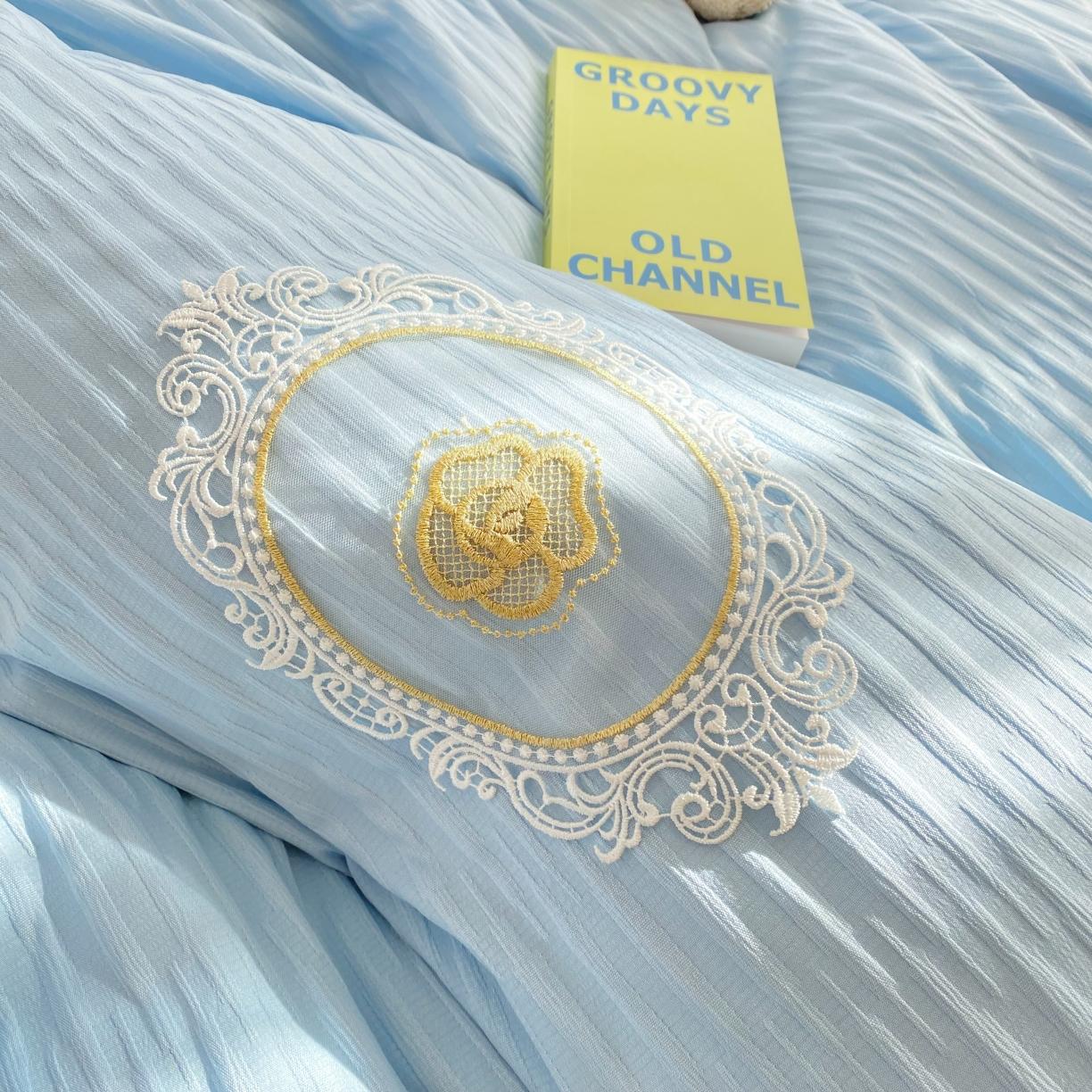 91家纺网 家纺一手货源 找家纺 韩约 2023新款 韩约泡泡纱仙叶系列四件套 千叶花边款（天空兰）