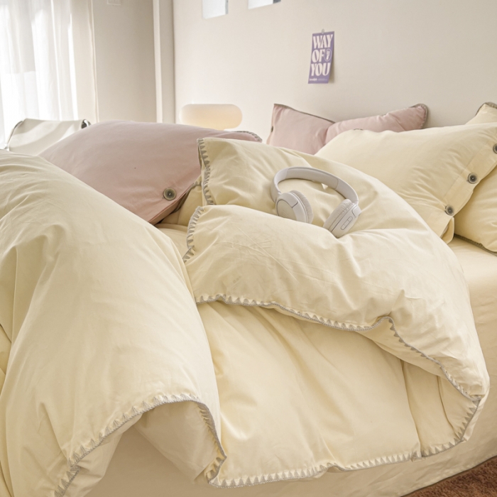 91家纺网 家纺一手货源 找家纺 蜜柚 2024新款A类全棉40支纯色纽扣款水洗棉四件套 奶昔白