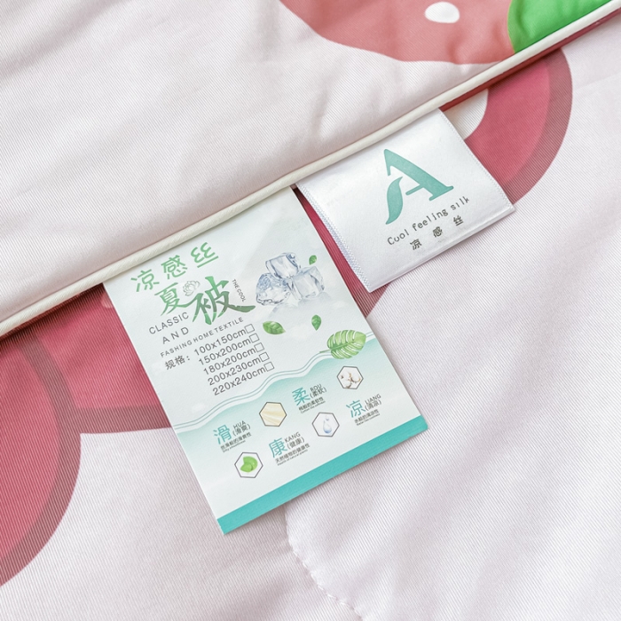 91家纺网 家纺一手货源 找家纺 佳一2023新款凉感丝小清新印花夏被 可爱熊