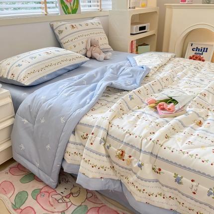 91家纺网 家纺一手货源 找家纺 瑞莱 2024新款13372全棉夏被四件套 夏被-草莓园
