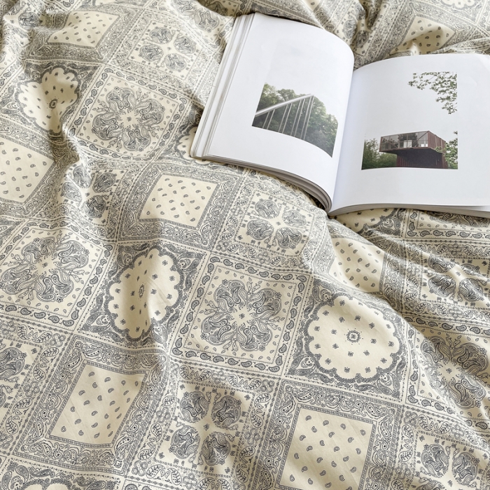 91家纺网 家纺一手货源 找家纺 柠馨 2023新款 13376全棉印花三件套学生季三件套复古青花