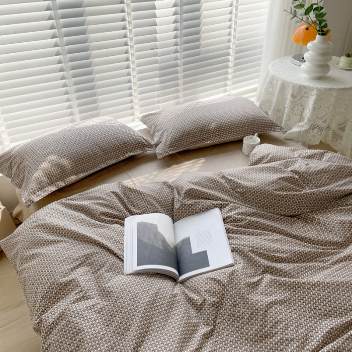 91家纺网 家纺一手货源 找家纺 柠馨 2023新款 13376全棉印花三件套学生季三件套巴巴托斯