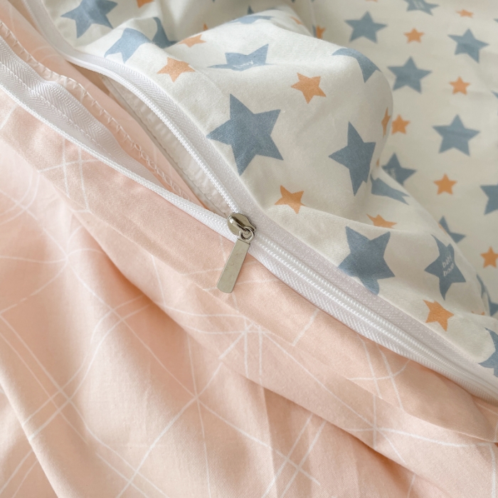 91家纺网 家纺一手货源 找家纺 柠馨 2023新款 13376全棉印花三件套学生季三件套星光灿烂